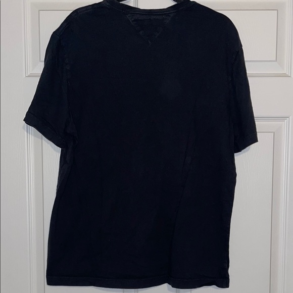 Men’s Tommy Hilfiger T-Shirt - Picture 4 of 4